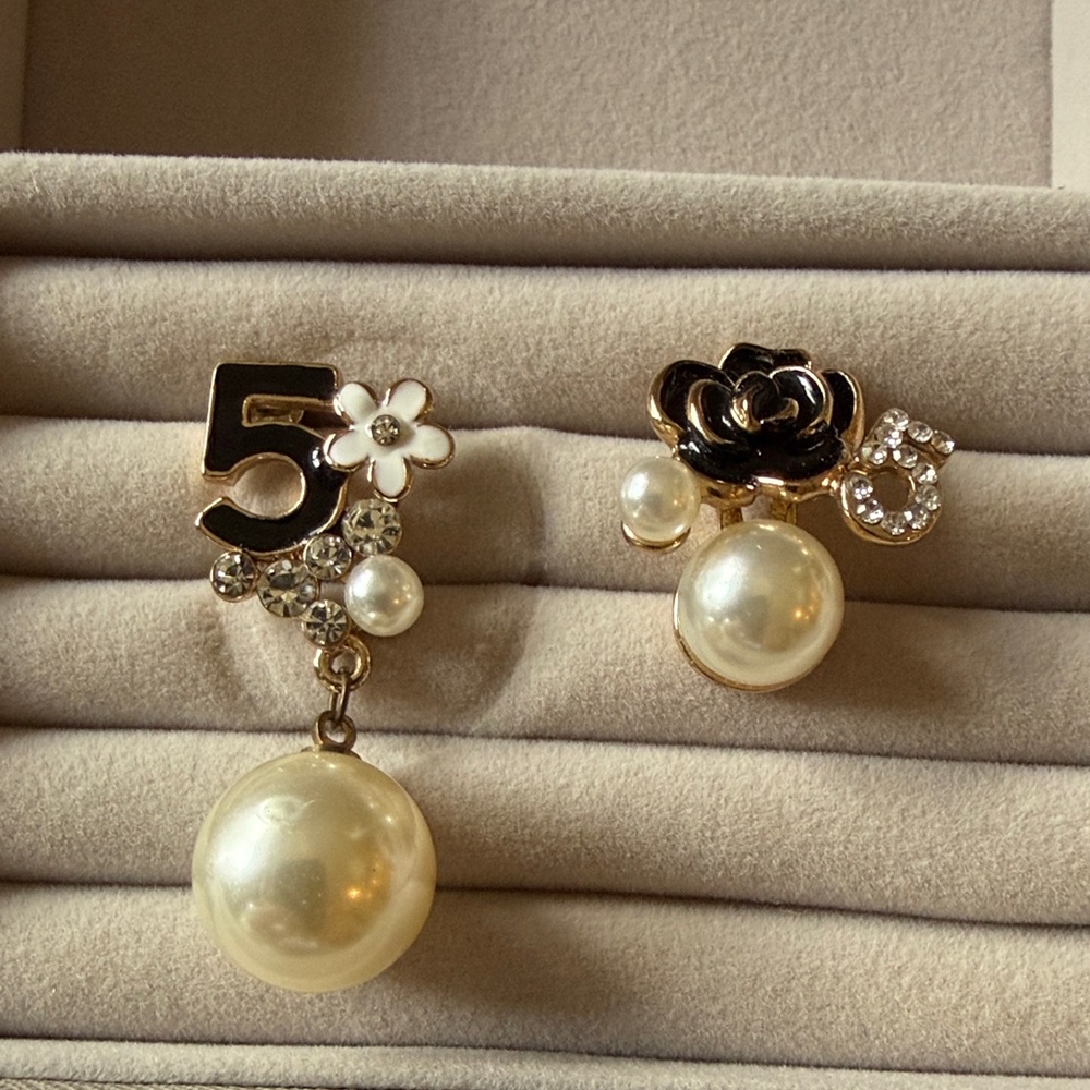 Pearl Drop Number 5 & Rose Stud Costume Earrings - Gold Tone Black and Cream